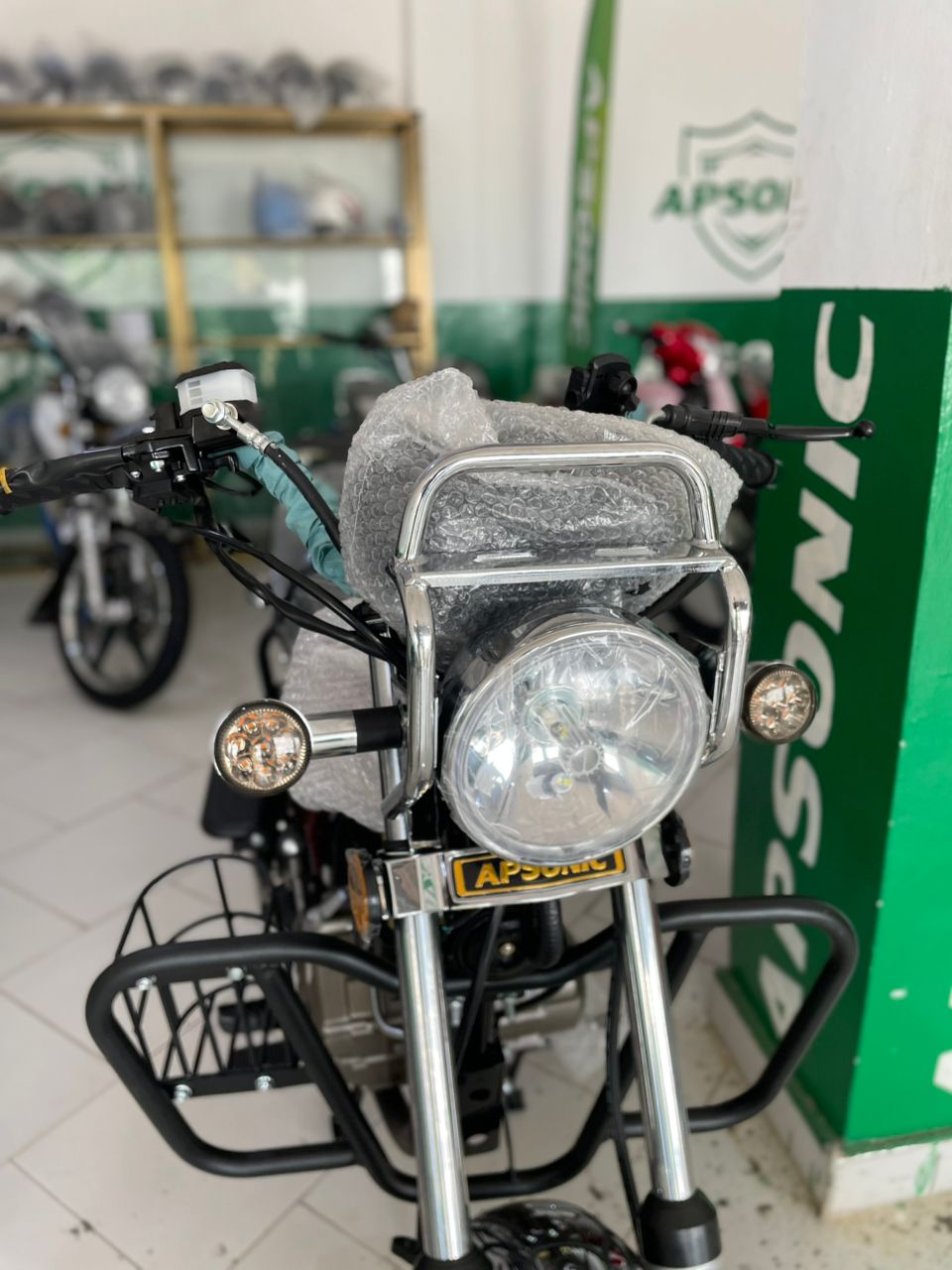 AP150-8 - View 2
